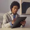 Планшет Apple iPad Pro 11" M4 WiFi + Cellular 256GB with Standard glass Space Black (MVW13NF/A) изображение 4