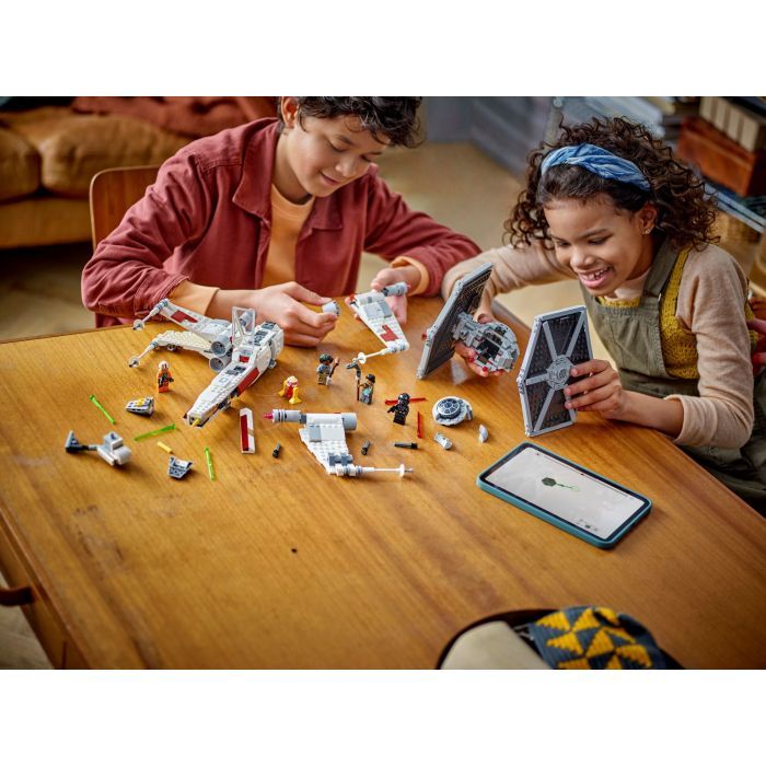 Конструктор LEGO Star Wars Сборный пакет "Истребитель TIE и Корабль X-wing" (75393) изображение 10