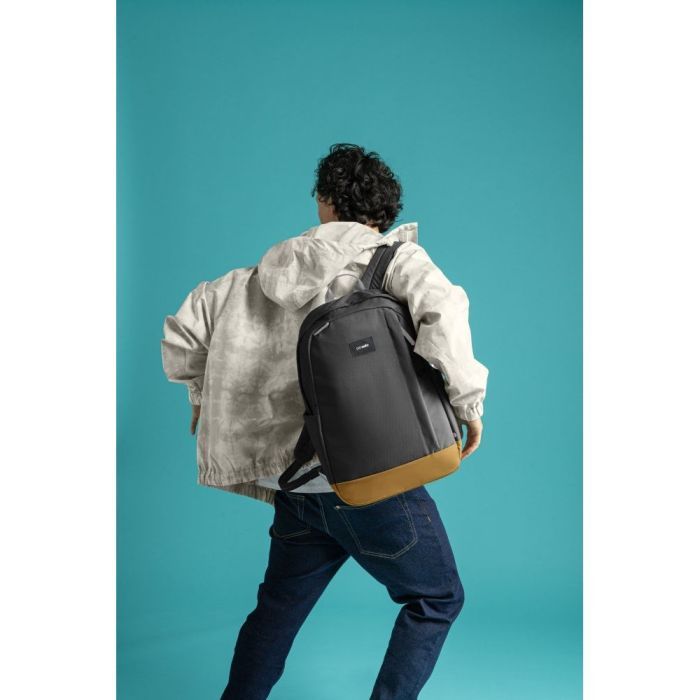 Рюкзак туристический Pacsafe Go 25L чорний/помаранчевий (35115130) изображение 9