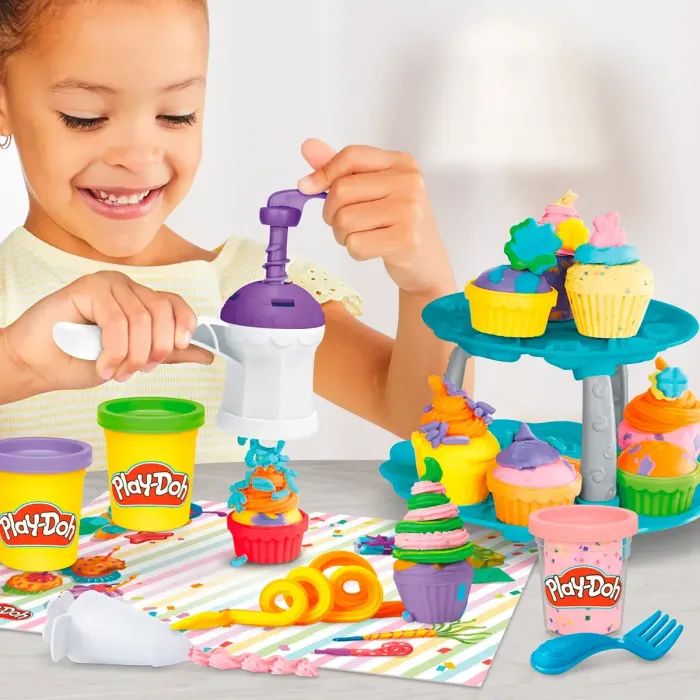 Набір для творчості Hasbro Play-Doh Вежа капкейків з масою для ліплення (G0529) зображення 8