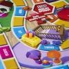 Настільна гра Hasbro Гра в життя Оновлена (F0800) зображення 8