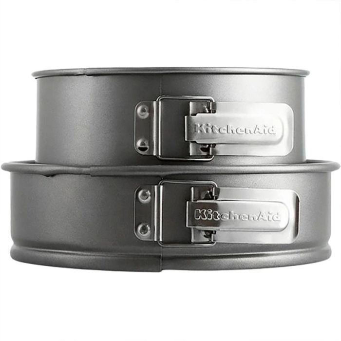 Форма для выпечки KitchenAid 20+24 см, набір 2 шт, роз'ємні (CC006102-001) > цены в Киеве и Украине Форма для выпечки KitchenAid 20+24 см, набір 2 шт, роз'ємні (CC006102-001)