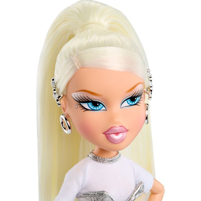 Кукла Bratz серии Charmz – Хлоя (599333) изображение 3