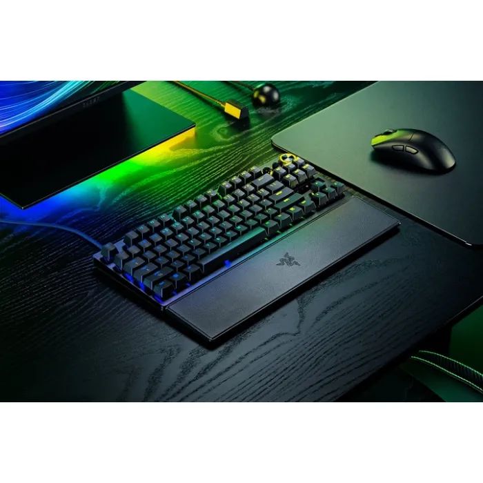 Клавиатура Razer Huntsman V3 Pro TKL Analog Optical Switch 8KHz USB UA Black (RZ03-05520100-R3M1) изображение 5