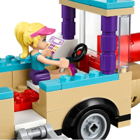Конструктор LEGO Friends Парк развлечений Фургон с хот-догами (41129) изображение 6