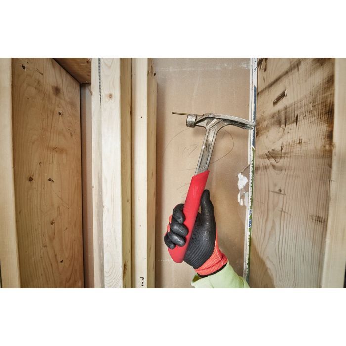 Молоток Milwaukee сталевий з прямим цвяходером 570 гр, рукоятка SHOCKSHIELD (4932478654) изображение 2