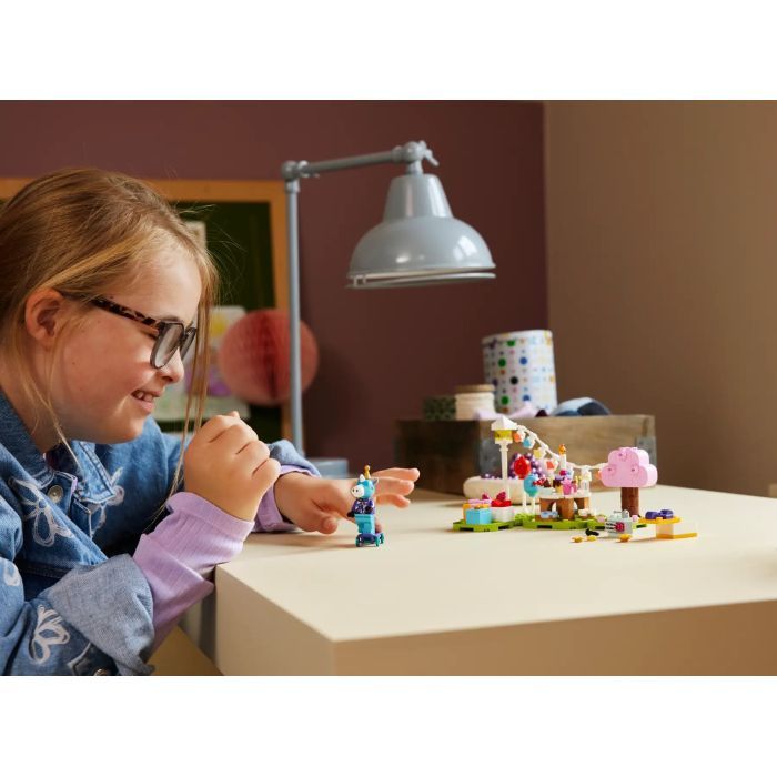 Конструктор LEGO Animal Crossing Вечеринка по случаю дня рождения Julian 170 деталей (77046) изображение 2