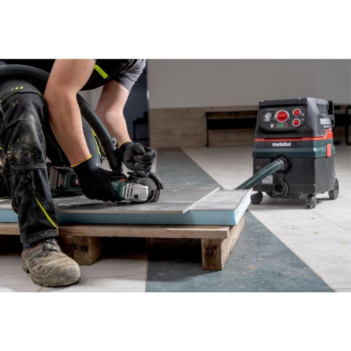 Шлифовальная машина Metabo W 18 L 9-125 125мм, 18В, 2х4Ah, 8500об/мин, 2.3кг (602247510) изображение 4