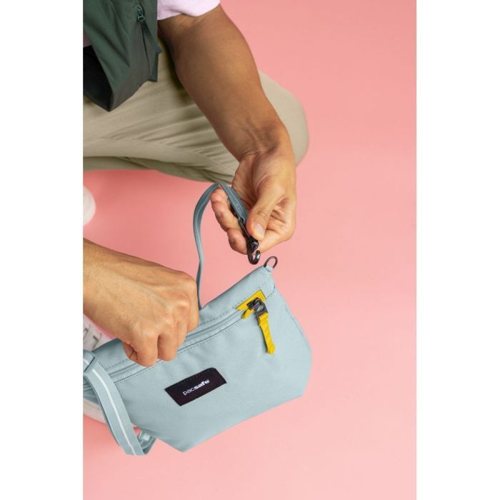 Сумка Pacsafe GO crossbody pouch Темно-синяя (35125651) изображение 10