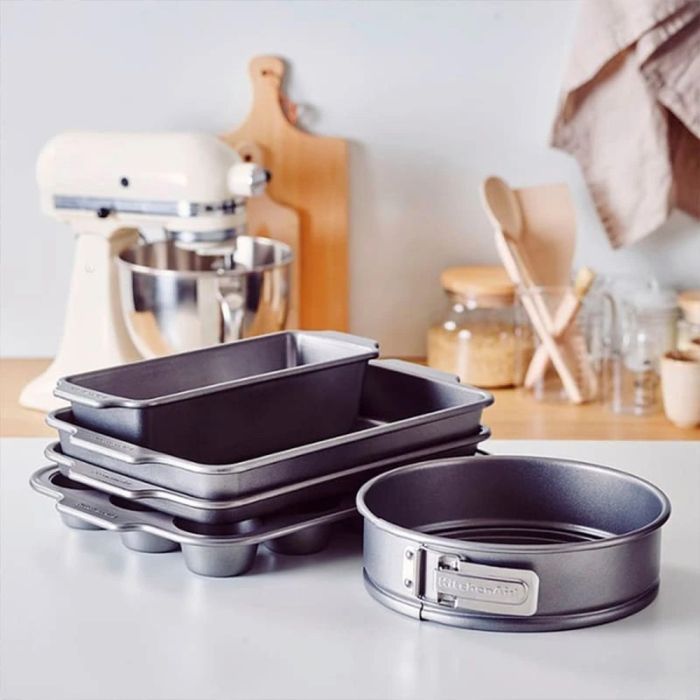 Форма для выпечки KitchenAid набір 5 предметів (CC006101-001) изображение 6 Форма для выпечки KitchenAid набір 5 предметів (CC006101-001) изображение 6