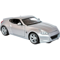Машина Maisto Nissan 370Z 2009 (1:24) серебристый (31200 silver)
