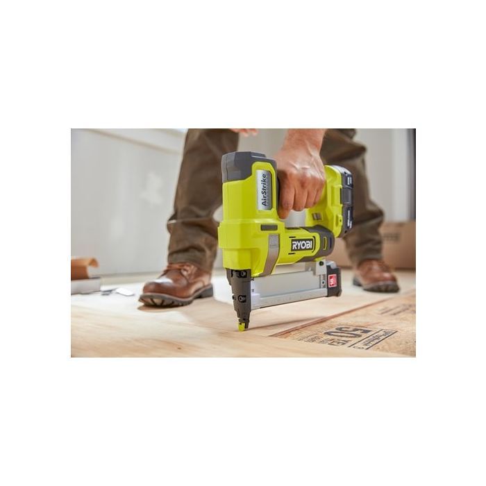 Гвоздезабиватель Ryobi ONE+ R18GN18-0, 18В (без АКБ и ЗУ) (5133005136) изображение 4