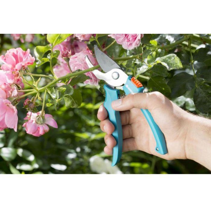 Набір інструментів Gardena садових Classic (секатор 18 мм + совок 8 см) (12201-20.000.00) зображення 6
