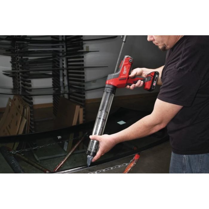 Пістолет для герметика Milwaukee C18 PCG/600T-201B 600 мл, 2Ah, сумка (4933441808) зображення 4