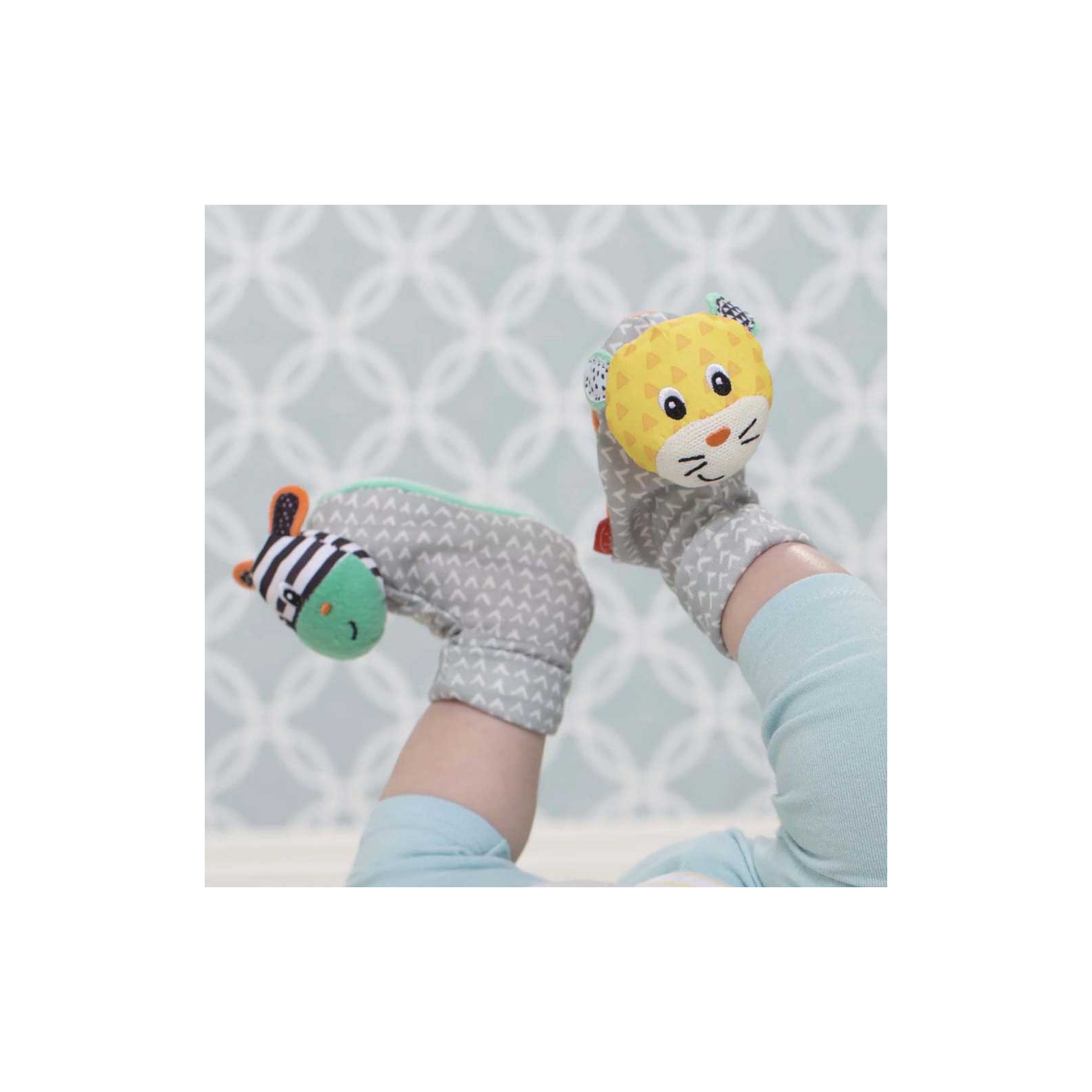Розвиваюча іграшка Infantino Шкарпетки брязкальця Зебра та тигр (206893I) зображення 3
