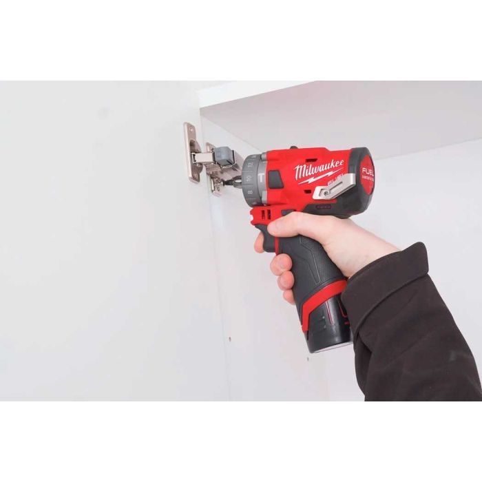 Шуруповерт Milwaukee M12 FPDX-202X, 37Нм, 2x2Ач, 2 насадки, кейс (4933464136) изображение 12