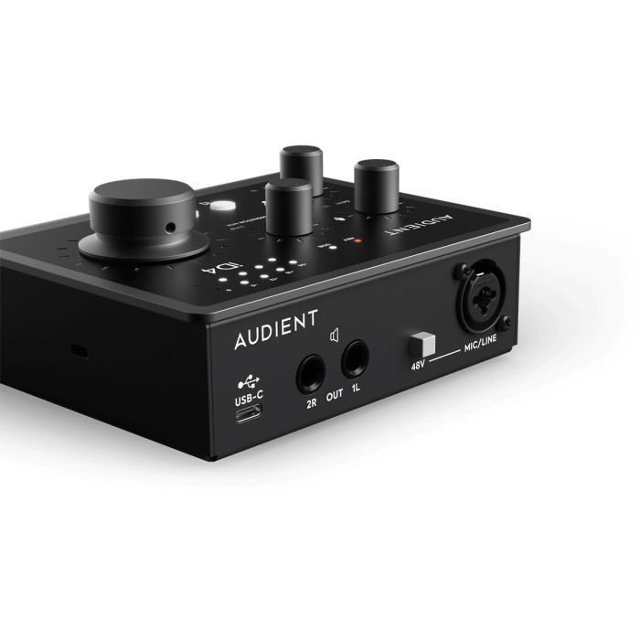 Аудіоінтерфейс Audient iD4 MKII (231102) зображення 8