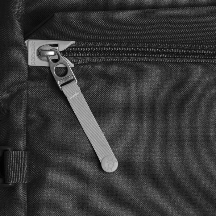 Рюкзак туристический Pacsafe Go Carry-on 44L чорний (35160130) изображение 5