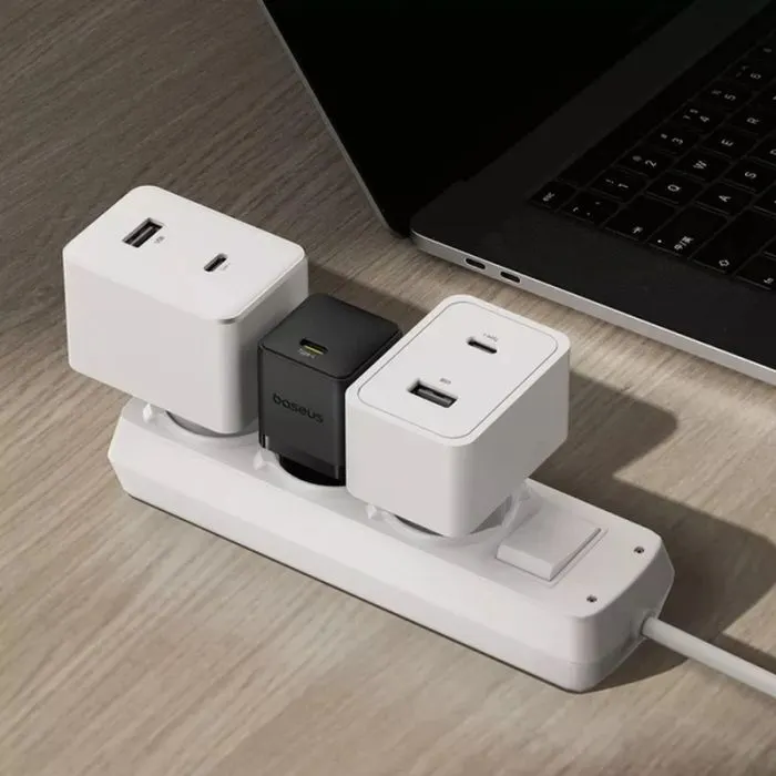 Зарядное устройство Baseus USB-C PD30W black (P10111605113-00) изображение 7