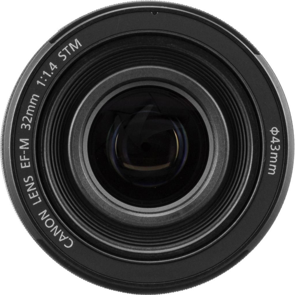 Объектив Canon EF-M 32mm f/1.4 STM (2439C005) изображение 8