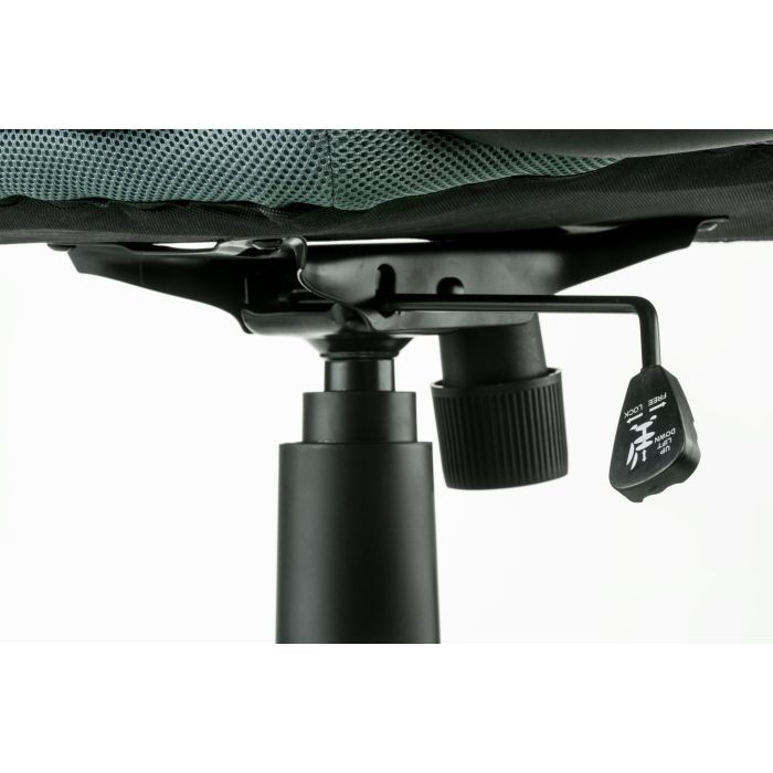 Офисное кресло Special4You Briz grey/black (E4909) изображение 8