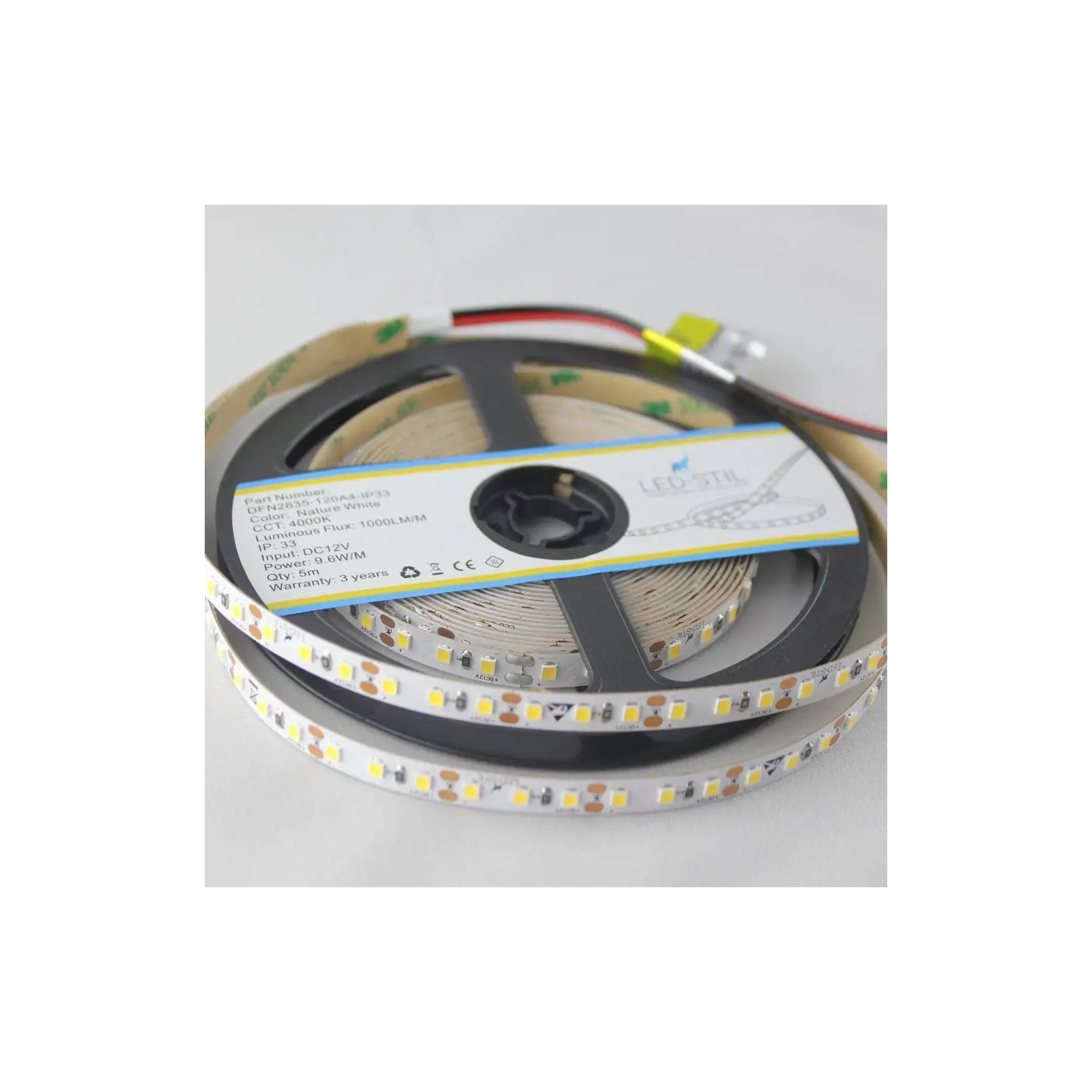 Світлодіодна стрічка LED-STIL 4000K 9,6 Вт/м 2835 120 діодів IP33 12 Вольт 1000 lm нейтральне світло (DFN2835-120A4-IP33) зображення 2