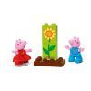 Конструктор LEGO DUPLO Peppa Pig Сад і будиночок на дереві Пеппи (10431) зображення 3