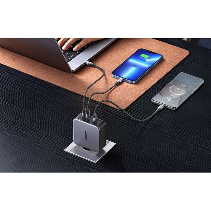 Зарядное устройство Ugreen 3xUSB 140W (2хUSB-C+USB-A) Gan CD289 with C to C Cable 1.5m (90549) изображение 5