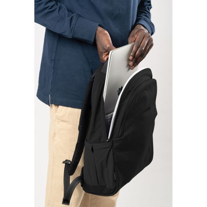 Рюкзак туристический Pacsafe LS350 backpack чорний (40134138) изображение 9