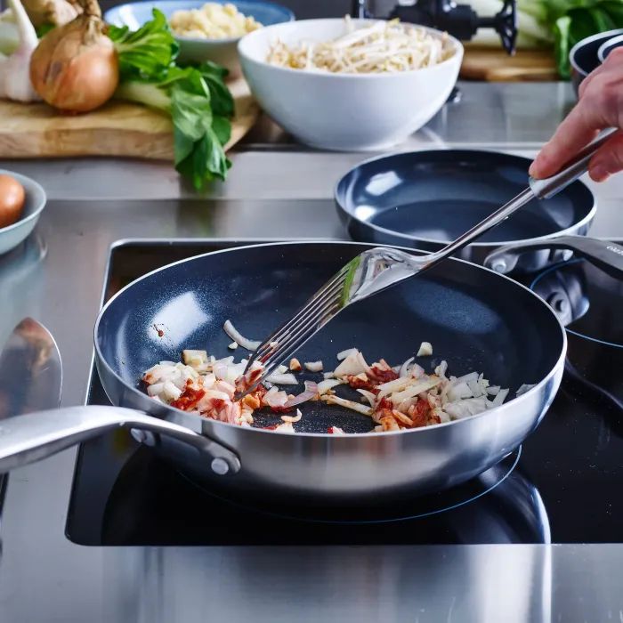 Сковорода GreenPan Geneva Вок 28 см, 3,6 л з керамічним покриттям (CC004781-001) изображение 5