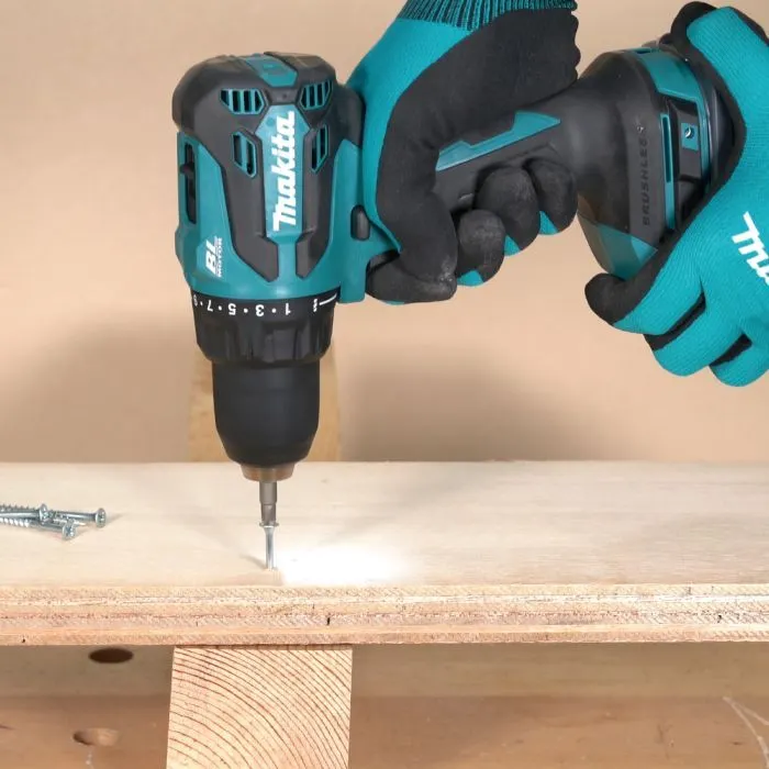Шуруповерт Makita DDF490WV, 18V, АКБ 1x2Ah, 27·65Нм, 0-500·0-1900об/хв, кейс, 1.4кг (DDF490WV) зображення 9