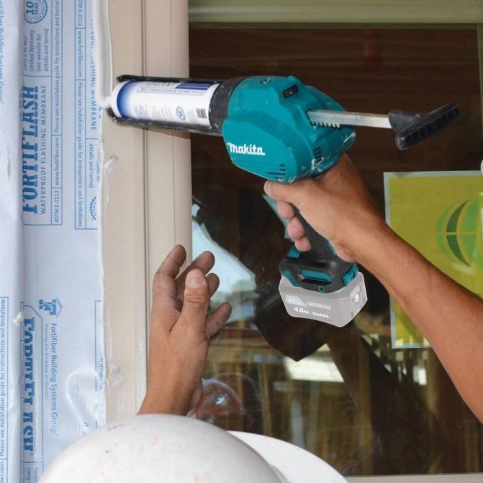 Пистолет для герметика Makita CXT Slider, 300мл (без АКБ и БП) (CG100DZA) изображение 7