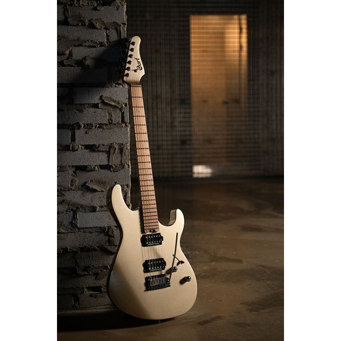 Электрогитара Cort G300 Pro Metallic Gold изображение 8