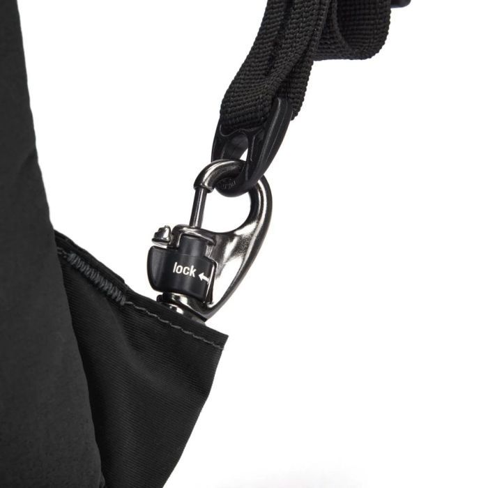Рюкзак туристический Pacsafe LS450 backpack чорний (40135138) изображение 8