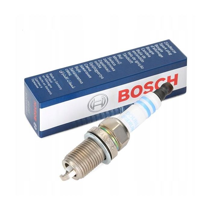 Свеча зажигания Bosch 0 242 240 707 изображение 2