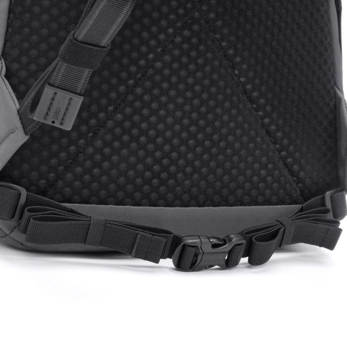 Рюкзак туристический Pacsafe Vibe 25L backpack чорний2 (60301130) изображение 5
