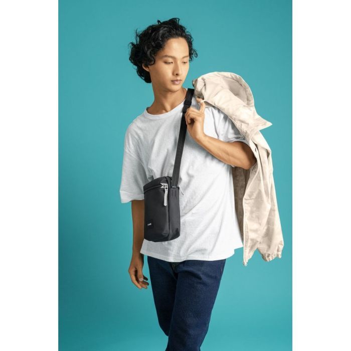 Сумка Pacsafe GO Festival Crossbody Черная (35170130) изображение 8