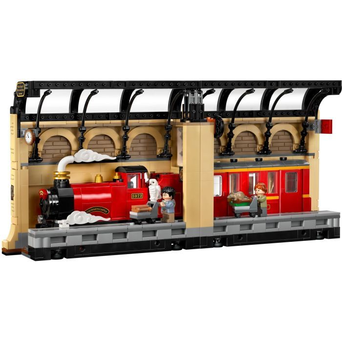 Конструктор LEGO Harry Potter Бук нук: Хогвартський експрес (76450-) зображення 2