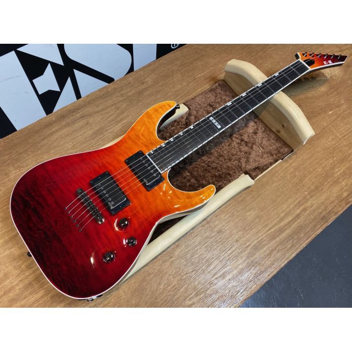 Электрогитара ESP E-II Horizon NT-II Tiger Eye Amber Fade изображение 7