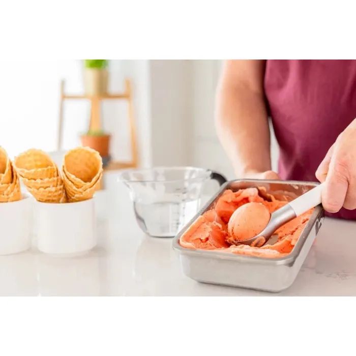 Ложка для морозива KitchenAid Classic 21,5 см червоний (KHA117OHEREG) зображення 5