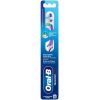 Зубна щітка Oral-B Pro-Expert Середньої жорсткості 1 шт. (8700216445856) зображення 2