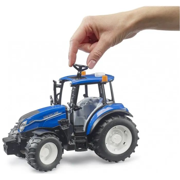 Масштабна модель автомобіля Bruder Трактор New Holland T5.120 (02184) зображення 4