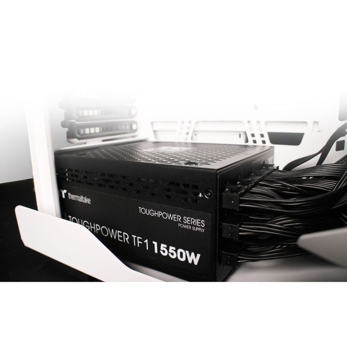 Блок питания ThermalTake 1550W Toughpower PF1 (PS-TPD-1550FNFATE-1) изображение 8