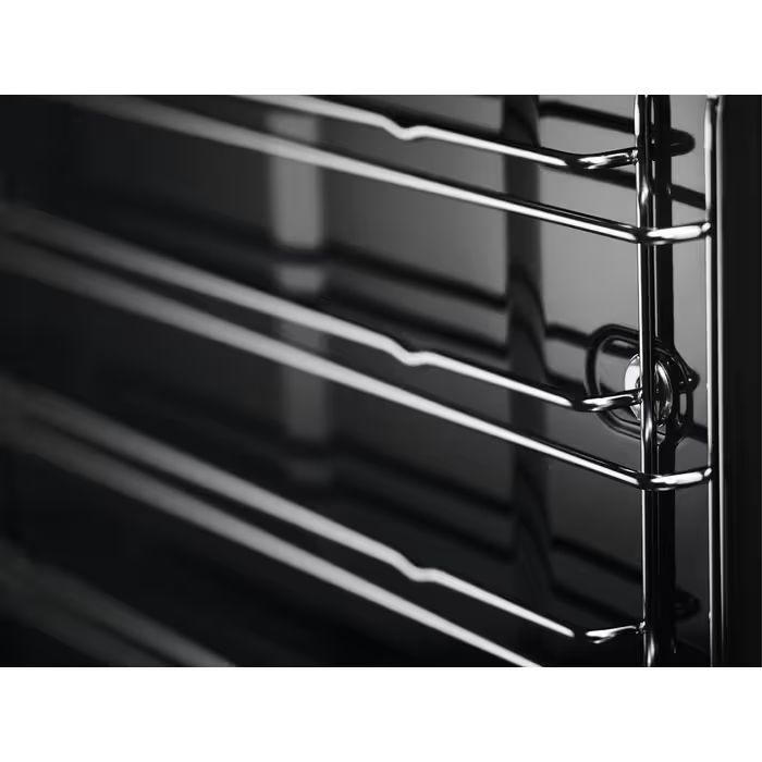 Духова шафа Electrolux EVM8E08V зображення 4