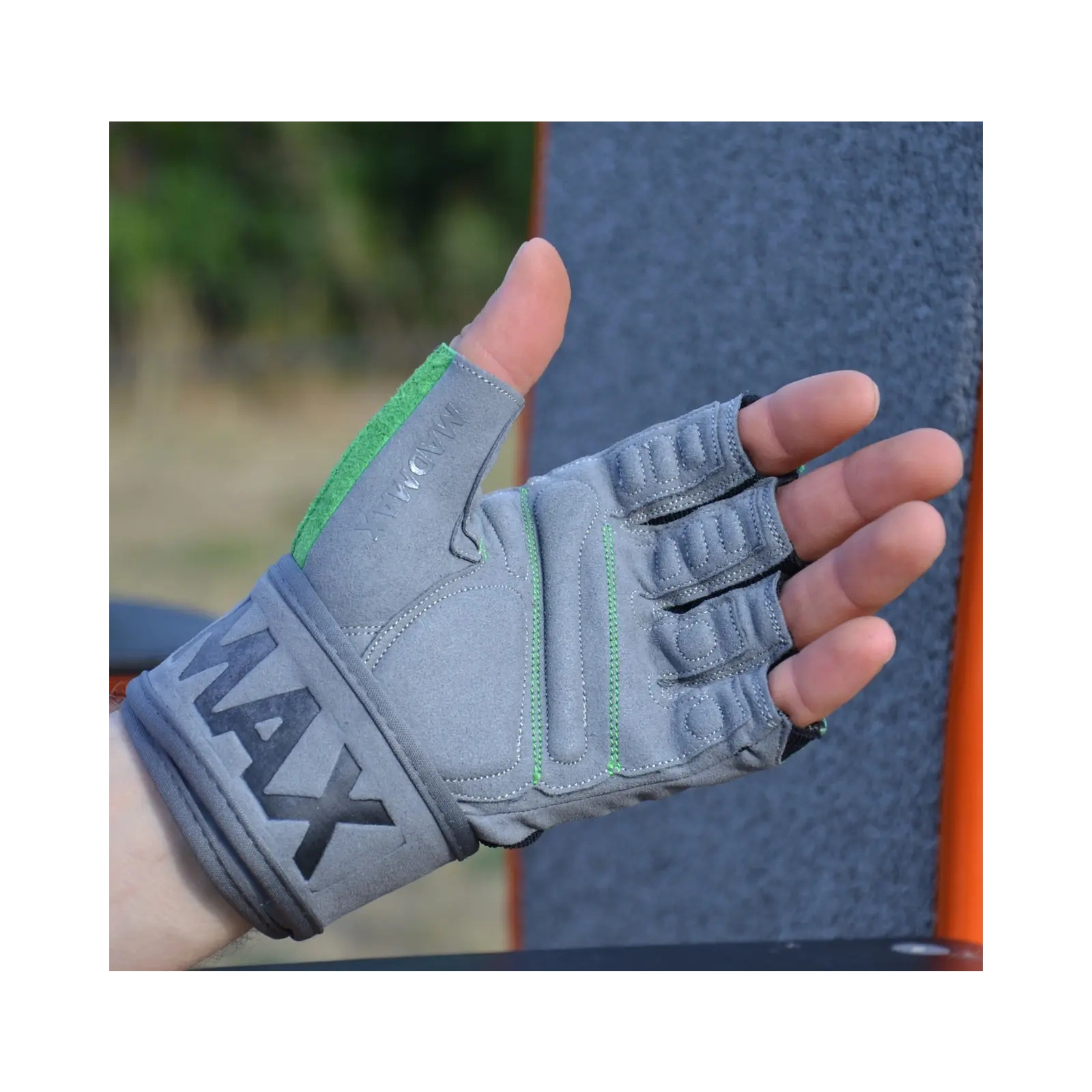 Перчатки для фитнеса MadMax MFG-860 Wild Grey/Green XL (MFG-860_XL) изображение 4
