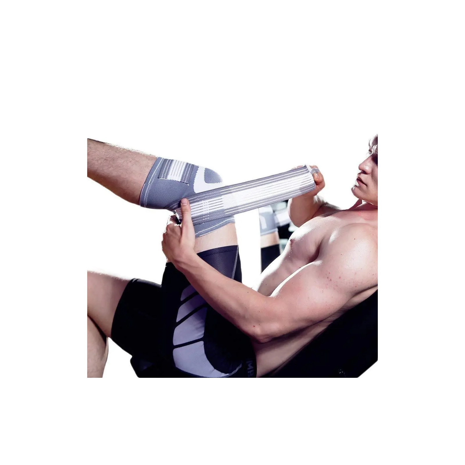 Фиксатор колена LiveUp Knee Support LS5676-M сірий, білий Уні M (2019101600093) изображение 4