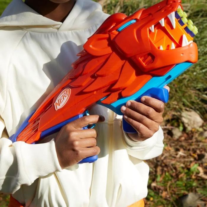 Іграшкова зброя Hasbro Бластер Nerf LionFury (F8646) зображення 4