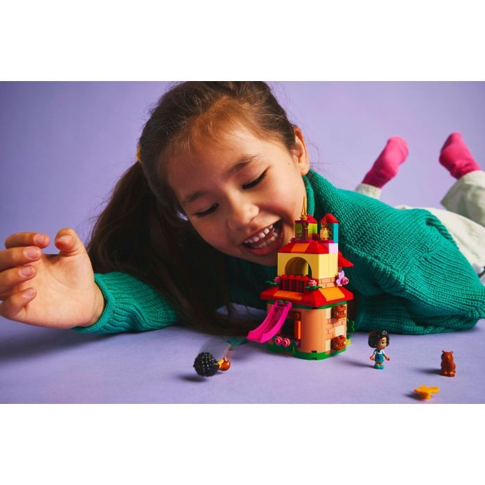 Конструктор LEGO Disney Classic Минидом Энканто (43261) изображение 12