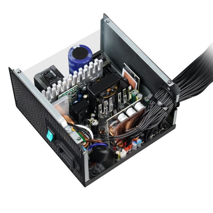 Блок питания Deepcool 1000W PN1000D GamerStorm (R-PNA00D-FC0B-JGEU-V2) изображение 6