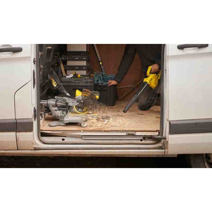 Воздуходувка Stanley FATMAX V20, Li-Ion 18V, 80 м/с, (без АКБ и ЗУ) (SFMCBL01B) изображение 14 Воздуходувка Stanley FATMAX V20, Li-Ion 18V, 80 м/с, (без АКБ и ЗУ) (SFMCBL01B) изображение 14